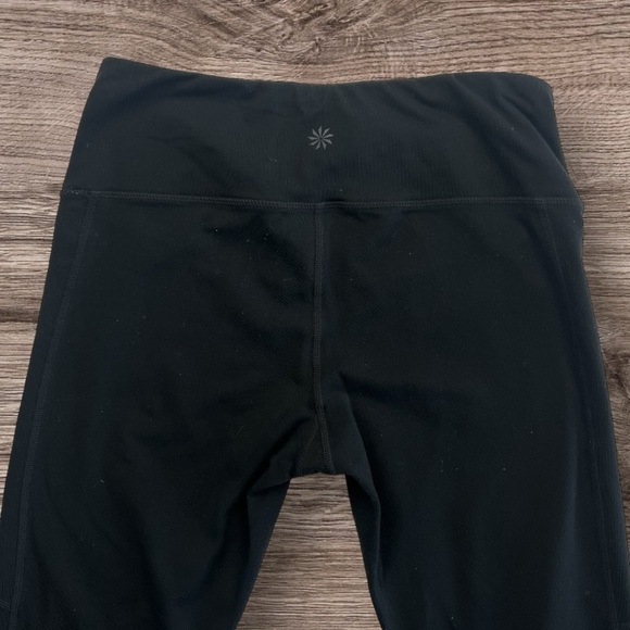Athleta Mind Over Mat Capri Black Sz: S - Picture 3 of 16